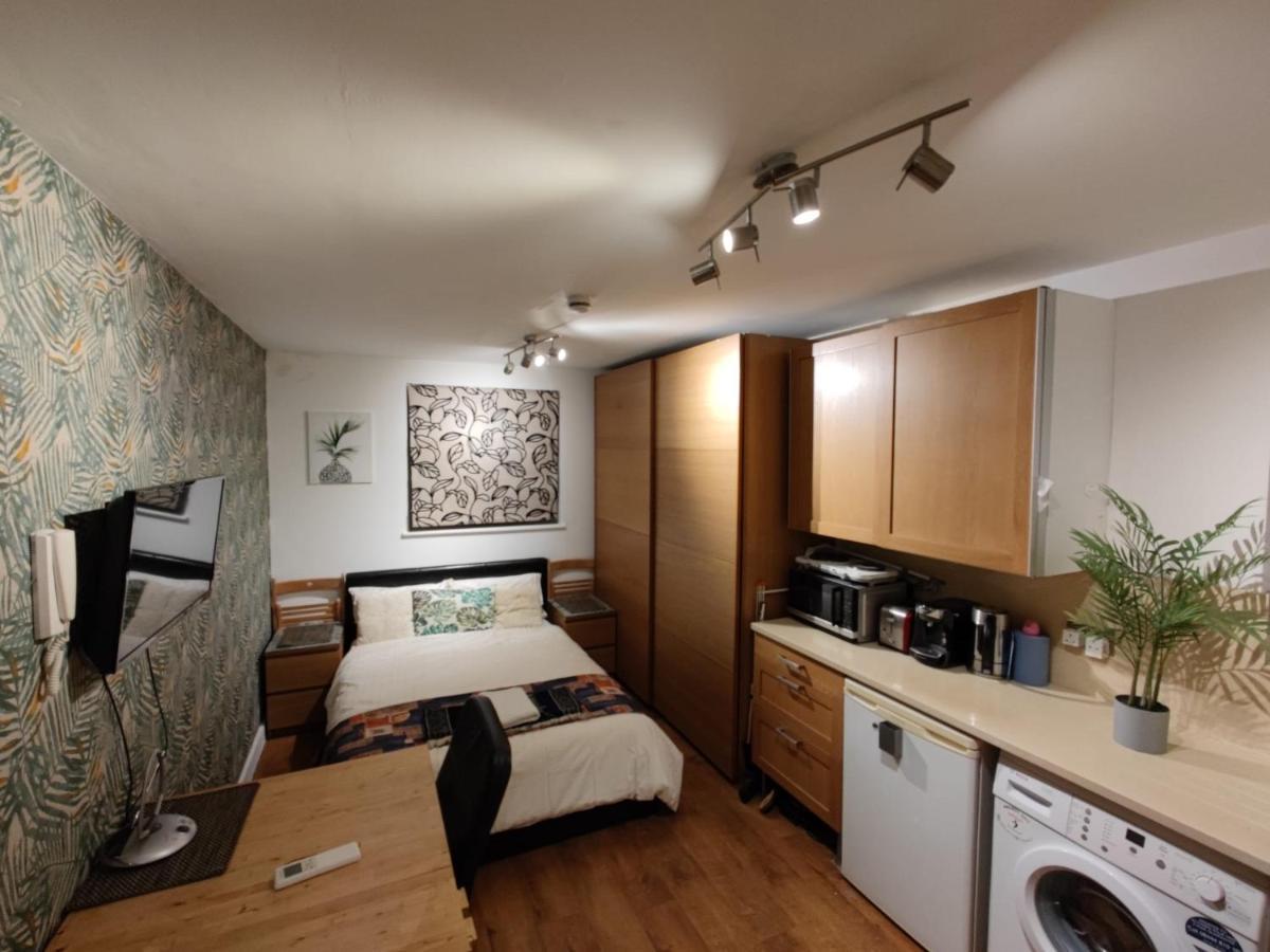 Studio Apartment 351 Ladbroke Grove, London W10 6Ha Exterior foto