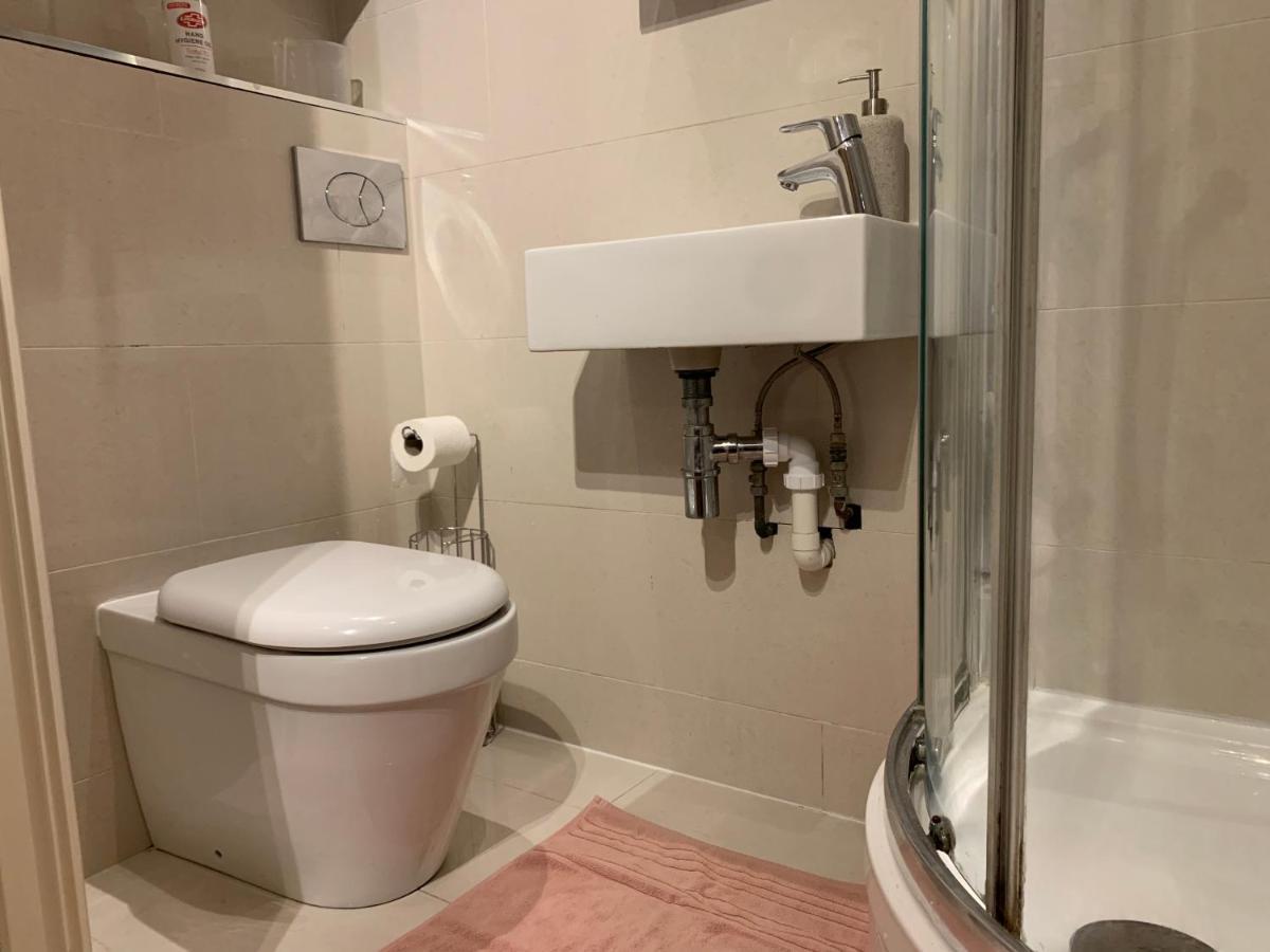 Studio Apartment 351 Ladbroke Grove, London W10 6Ha Exterior foto